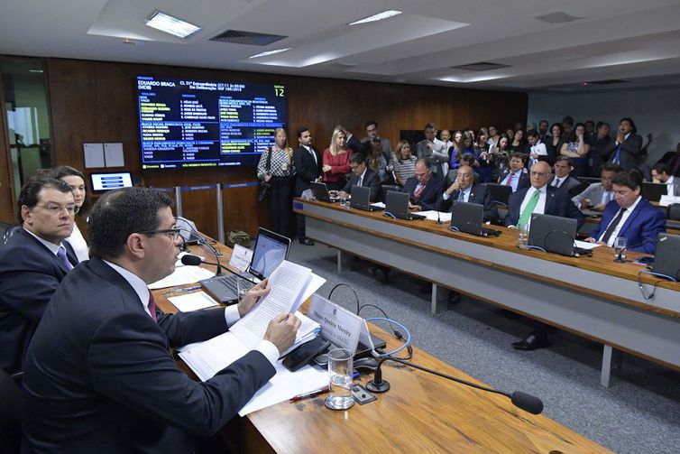 A comissão de Infraestrutura do Senado aprovou os nomes dos diretores para três agências reguladoras - Geraldo Magela/Agência Senado
