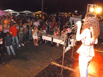 A Noite de Talentos também atrai bom público à feira -