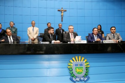 Posse dos eleitos e escolha da Mesa Diretora, ontem, na Assembleia Legislativa, nesta sexta-feira - Imagem cedida
