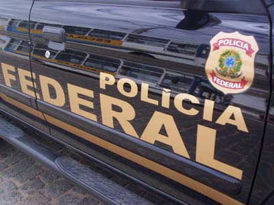 A Polícia Federal prendeu os acusados em flagrante -