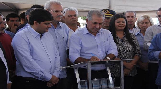 Governador Reinaldo Azambuja anunciou ainda o investimento de R$ 700 mil para a reforma do Hospital Haroldo Lima Couto - Chico Ribeiro/NotíciasMS