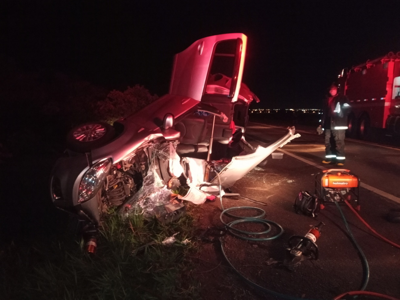 Mulher com 66 anos morre após colisão entre carro e van na BR 158 - Alfredo Neto/JPnews
