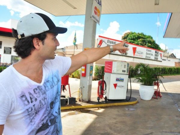 Segundo Jacir, nem as 12 câmeras de segurança inibem a ação dos bandidos -