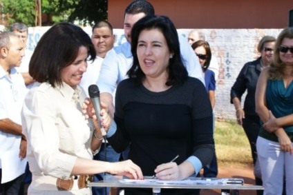 No evento estava presente a vice-governadora Simone Tebet, parceira da administração Márcia Moura -