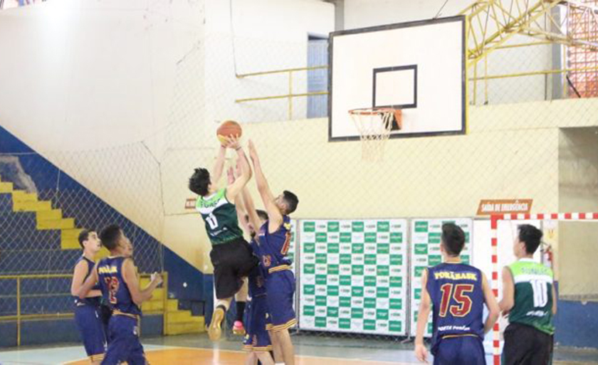 Jovens atletas do basquete do Estado demonstraram a força da modalidade na fase Regional - Divulgação/Fundesporte-MS