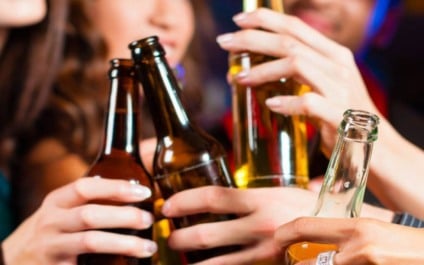 O uso abusivo de bebida alcoólica aumentou no país, chegando atingir 17,9%. - Divulgação