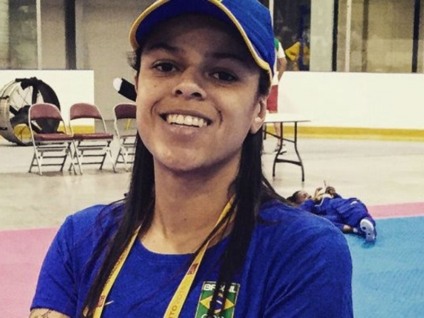 Lutadora de taekwondo Julia Vasconcelos - Maria Ferri/CBTKD