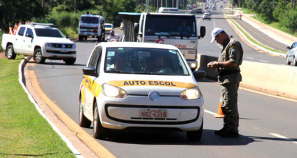 Em Mato Grosso do Sul, há 1.176.115 motoristas habilitados, destes, 64,5% são homens e 35,5% são mulheres - Divulgação