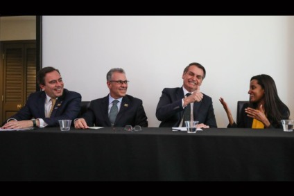 Segundo ele, atualmente esse tempo médio é de 10 anos, mas que, "em breve", serão anunciadas mudanças nesse prazo - Marcos Corrêa/PR