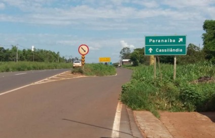 O Dnit é órgão responsável por realizar projetos e instalação de placas em rodovias federais - Alex Santos