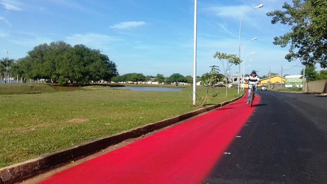 Ciclofaixa é implantada na avenida Aldair Rosa de Oliveira - Ana Cristina Santos/JP