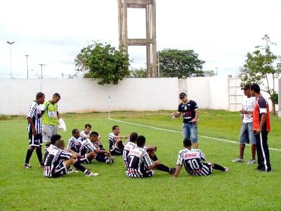 Comercial, do técnico João Torres, está eliminado da Copa Três Lagoas -