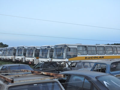 Ônibus foram encaminhados ao pátio do Detran -