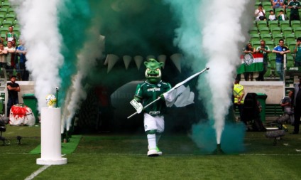 Nome do mascote faz referência a João Roberto Gobbato, diretor de marketing do Palmeiras na década de 80 e, à época, mentor da ideia de assumir o apelido pejorativo e transformá-lo em um mascote - Divulgação/Palmeiras