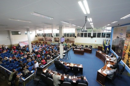 Para a cassação são necessários votos de dois terços dos vereadores – 13, dos 19 membros da Casa - Divulgação/CMD