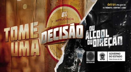 No rótulo das garrafas e copos, a palavra "decisão", Indicando que essa é a melhor coisa a se tomar. - Divulgação/Assessoria
