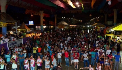 Centro de Eventos Carnaíba - Reprodução / Rede social