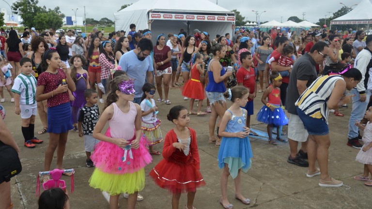 Com o anúncio do cancelamento, os foliões terão de buscar outras alternativas para brincar o carnaval