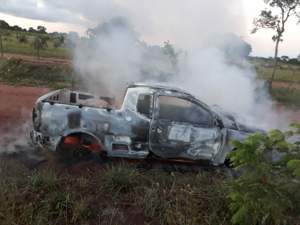 Uma das quatro rodas com pneu furado estava na casa do pai do suspeito - Arquivo/JPNews Uma das quatro rodas com pneu furado estava na casa do pai do suspeito - Arquivo/JPNews