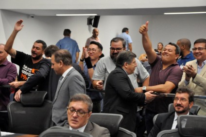Representantes das categorias estiveram presente durante a votação do texto na sessão desta terça-feira (30) - Luciana Nassar/ALMS