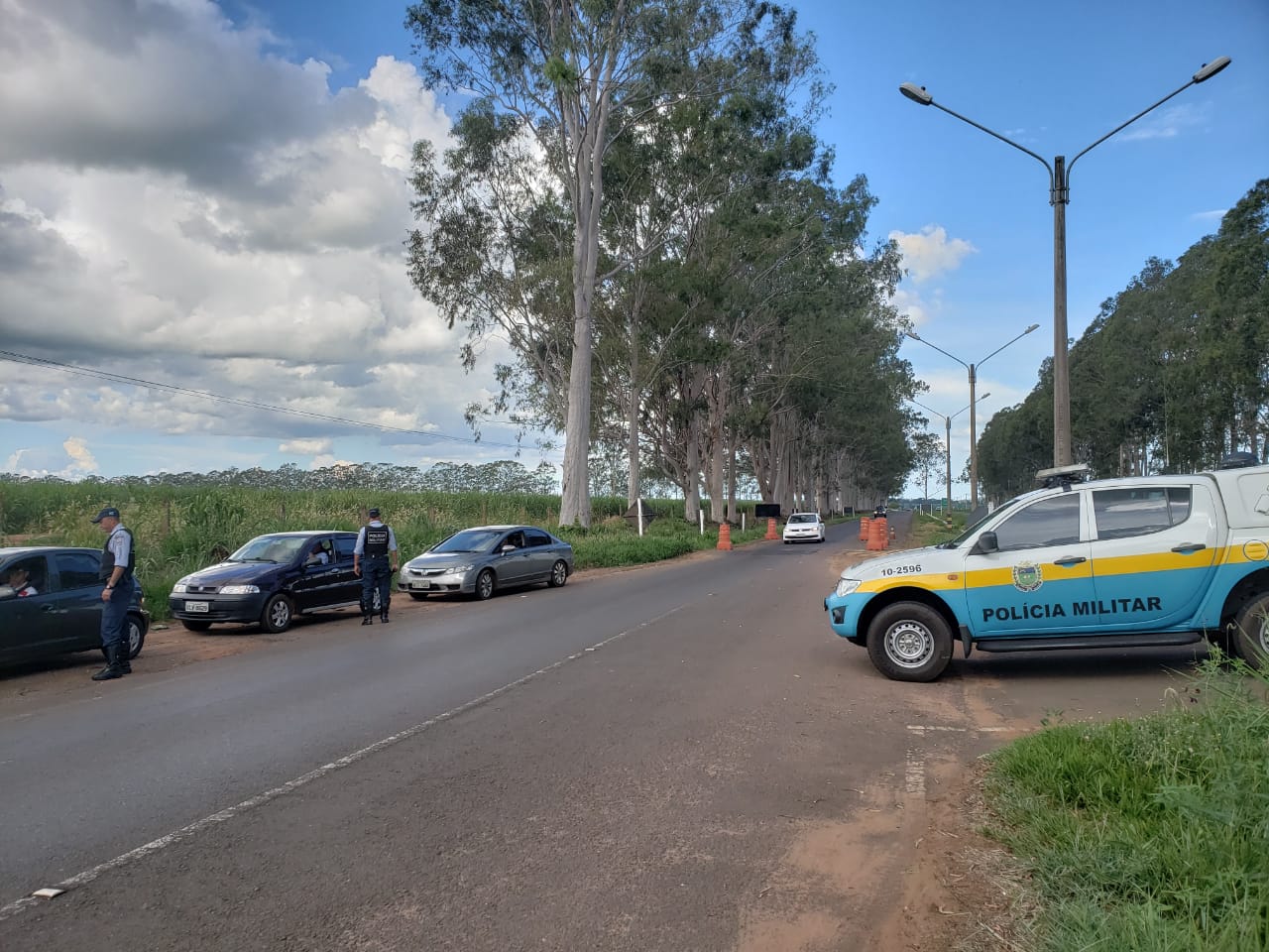 Em quatro dias, 180 policiais fiscalizaram mais de 15 mil quilômetros de rodovias - Divulgação/PMR