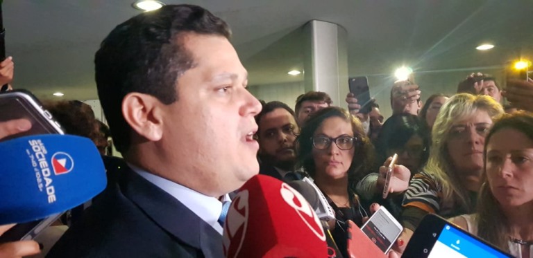 Davi Alcolumbre quer votar primeiro turno da Previdência - Foto: Márcia Paravizzi/CBN