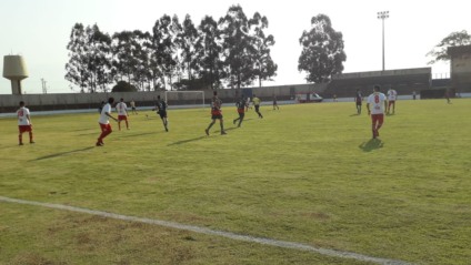 Com a vitória, o Seduc se isolou na ponta com nove pontos, três a mais que o Grêmio Santo Antônio e chegou a 26 jogos de invencibilidade no Estadual - Reprodução FFMS