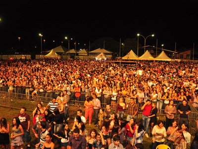 Menores de idade ?insistem em frequentar? as baladas -