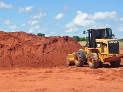 Nivelamento do aeroporto gerou economia para Prefeitura - Nivelamento do aeroporto gerou economia para Prefeitura -