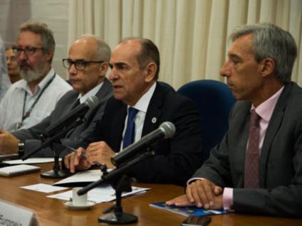 Em reunião com embaixadores da União Europeia, Marcelo Castro recomenda a estrangeiros que vierem para os Jogos os mesmos cuidados recomendados aos brasileiros para evitar picadas do mosquito   - Marcello Casal Jr/Agência Brasil