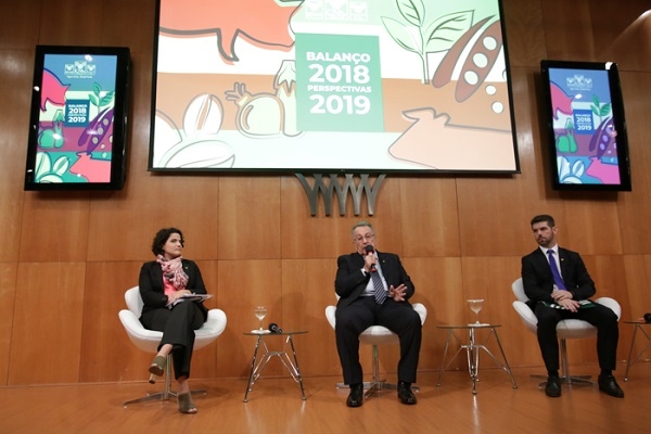 Diretoria da Confederação da Agricultura e Pecuária do Brasil, ontem em Brasília. Números otimistas para 2019 - CNA