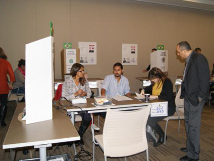 Seção eleitoral nos Estados Unidos - país com o maior número de eleitores brasileiros convocados para o pleito  - Leandra Felipe/Agência Brasil)Leandra Felipe/Agência Brasil