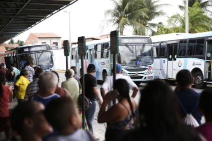 De fevereiro para março, tarifas de transportes subiram de 0,22% para 1,27% - Arqujivo/José Cruz/Agência Brasil