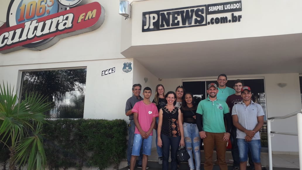 Competidores do reality se reuniram ontem na sede da Cultura FM Paranaíba para conhecer as regras - Talita Matsushita/JPNews