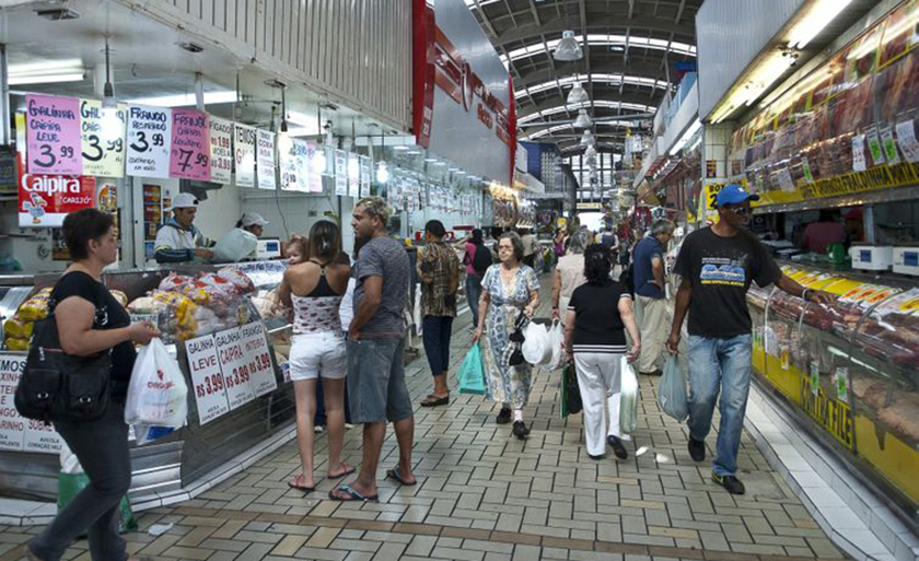 Índice de Confiança do Comércio subiu 6,9 pontos de outubro para novembro e chegou a 99,4 pontos - Arquivo/Agência Brasil