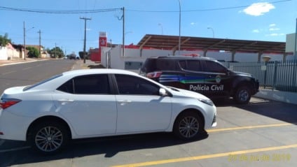 O Corolla foi locado em Guarulhos(SP), e na cidade do Goiania (GO), teve seu CRV adulterado. - Divulgação/Policía Civil