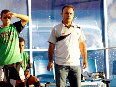 Misto, do técnico Ramão Massena, enfrenta o Oratório -