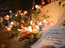 Novo balanço de ataques em Paris aponta para 129 mortos e 352 feridos
