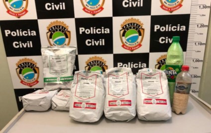 Os produtos são usados em culturas de eucalipto e cana de açúcar e foram avaliados pela polícia em R$ 10 mil - Divulgação/Polícia Civil