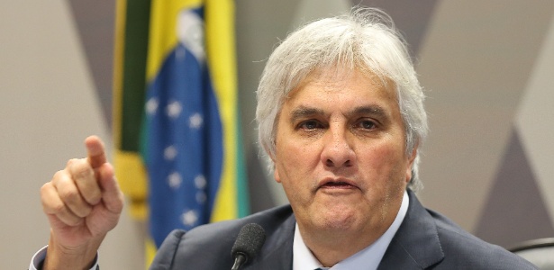 Delcídio do Amaral registra candidatura ao Senado - Reprodução