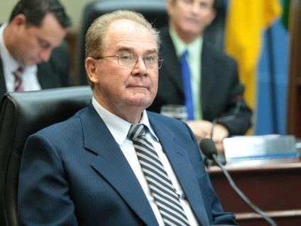 TJ suspende sessão que poderia cassar mandato de vereador Idenor Machado - Foto:Divulgação/CMD