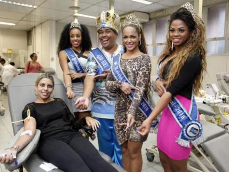 Para a campanha, o instituto recebe apoio de escolas de samba e de vários artistas, que “emprestam” a imagem para divulgar a importância da doação - Hemorio/Divulgação Para a campanha, o instituto recebe apoio de escolas de samba e de vários artistas, que “emprestam” a imagem para divulgar a importância da doação - Hemorio/Divulgação