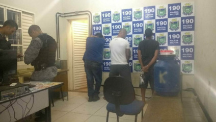 Trio foi levado a Depac por volta das 23h de domingo - Divulgação