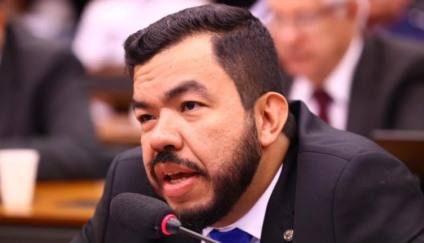 Deputado Loester Trutis é conduzido à Polícia Federal - Foto: Divulgação
