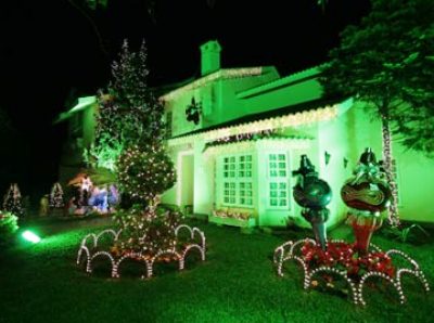 Casa decorada para o Natal, com bom gosto e refinamento -