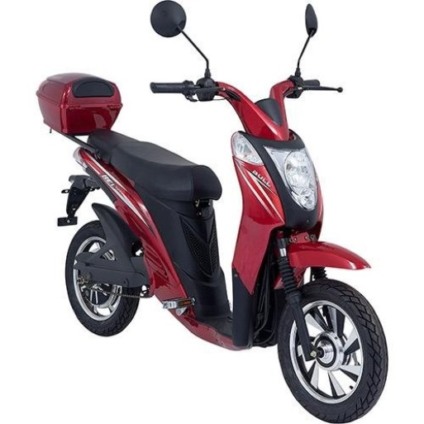 Scooter elétrica faz sucesso nas vendas pela semelhança com motocicleta. - Marcelo Marcos/JPNEWS