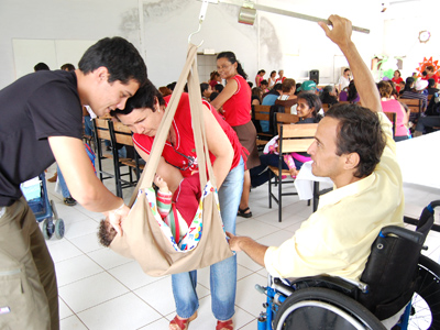 Além de comemoração, as crianças passaram pela tradicional pesagem -