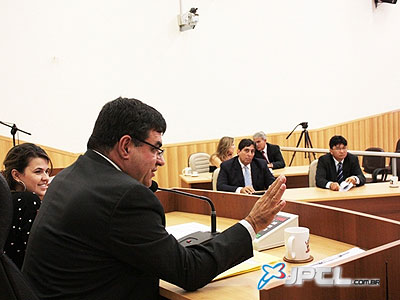 Plenário da Câmara aprovou formalmente e sem discussões ou emendas a LDO , encaminhada pelo Executivo em abril -