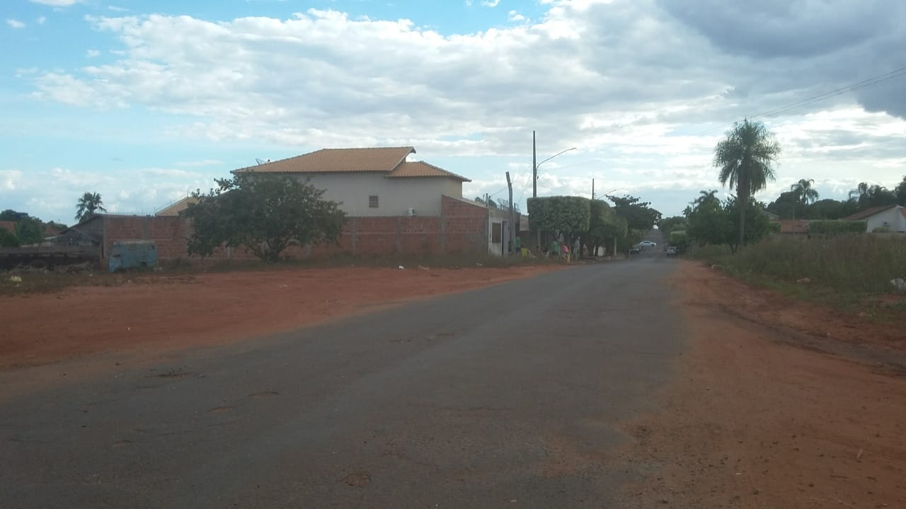 A garota, que fazia o trajeto sozinha para casa, foi perseguida por um homem de cabelos brancos em um carro preto na rua Quatro de Julho - Lucas dos Anjos/JPNEWS