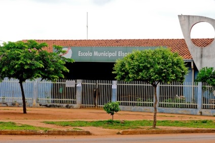 Os R$ 1,3 mil estavam separados em notas de papel e moedas de R$ 0,50. - Imagem cedida